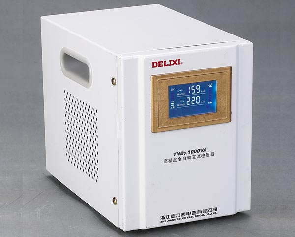 TND3型高精度全自動交流穩(wěn)壓器